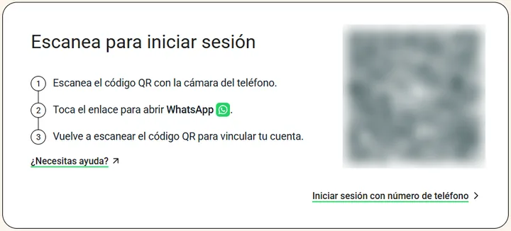 La página de inicio de sesión de WhatsApp Web con el encabezado Escanea para iniciar sesión y los pasos, con el código QR difuminado